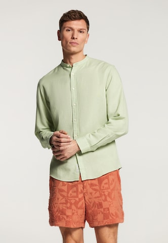 Shiwi Regular Fit Skjorte 'Leon' i grøn: forside