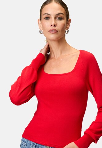 Pullover di zero in rosso