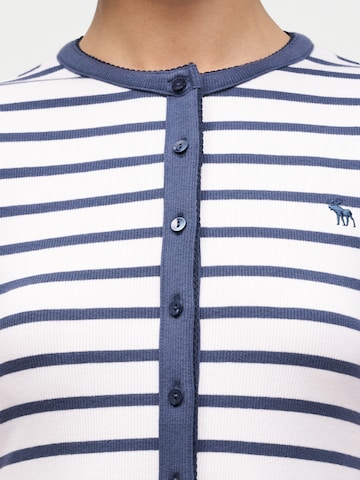 Abercrombie & Fitch T-Shirt 'MAR4 APAC' in Weiß