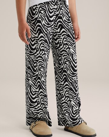 WE Fashion Regular Hose in Weiß: Vorderseite