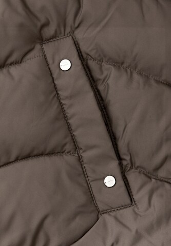 STREET ONE Winterjacke in Braun