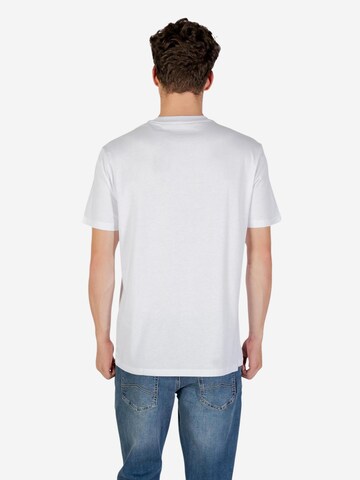 Maglietta 'XM001280 AF10361' di ARMANI EXCHANGE in bianco