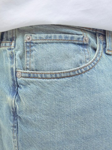 Jack & Jones Plus Baggy Shorts in Blau