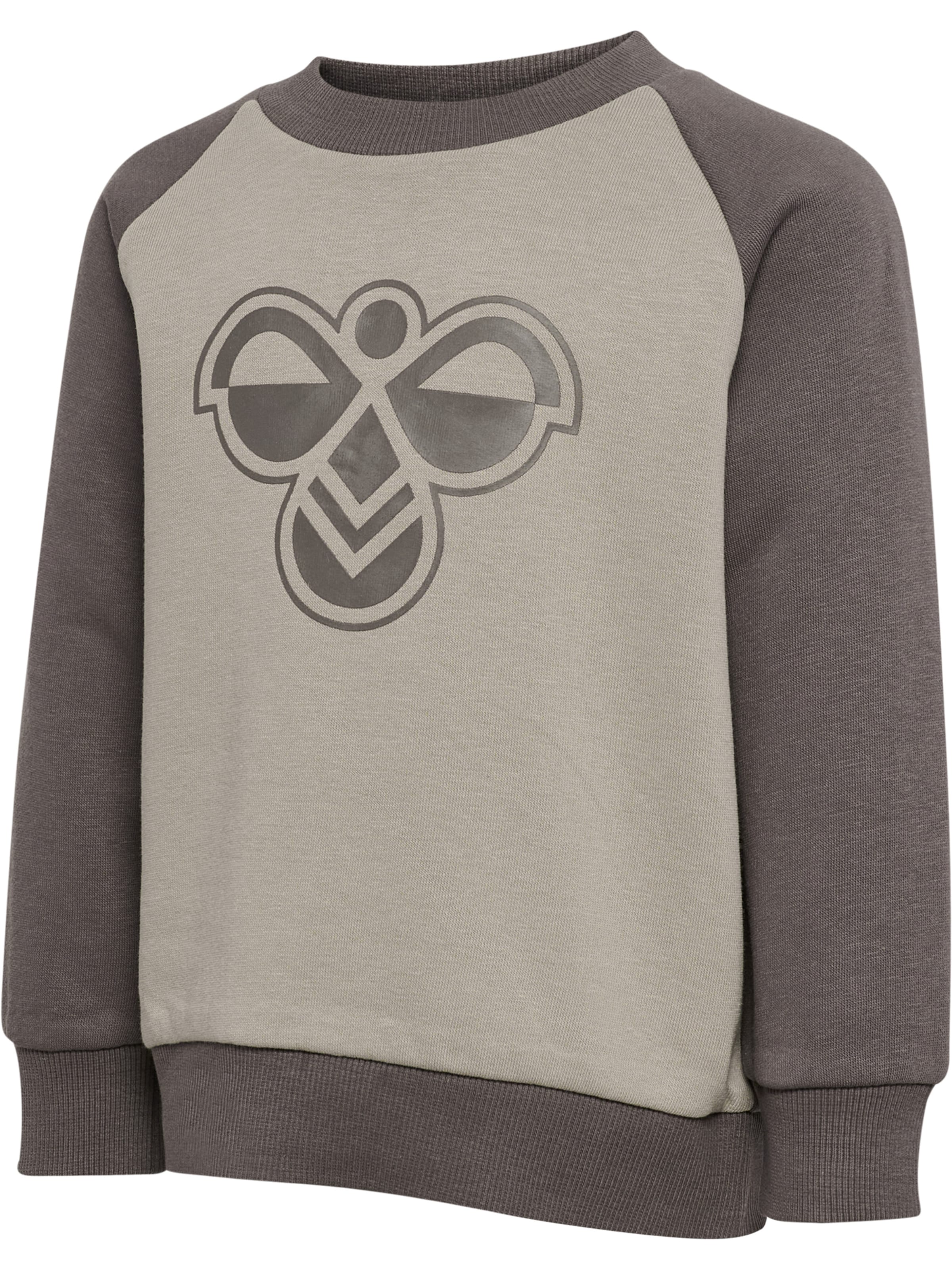 Hummel Set in Grau
