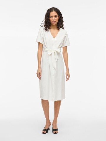 Robe-chemise VILA en blanc