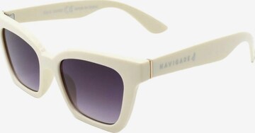 Occhiali da sole 'Occhiali da sole cat-eye Navigare calibro 58 protezione UV3' di Navigare in bianco: frontale