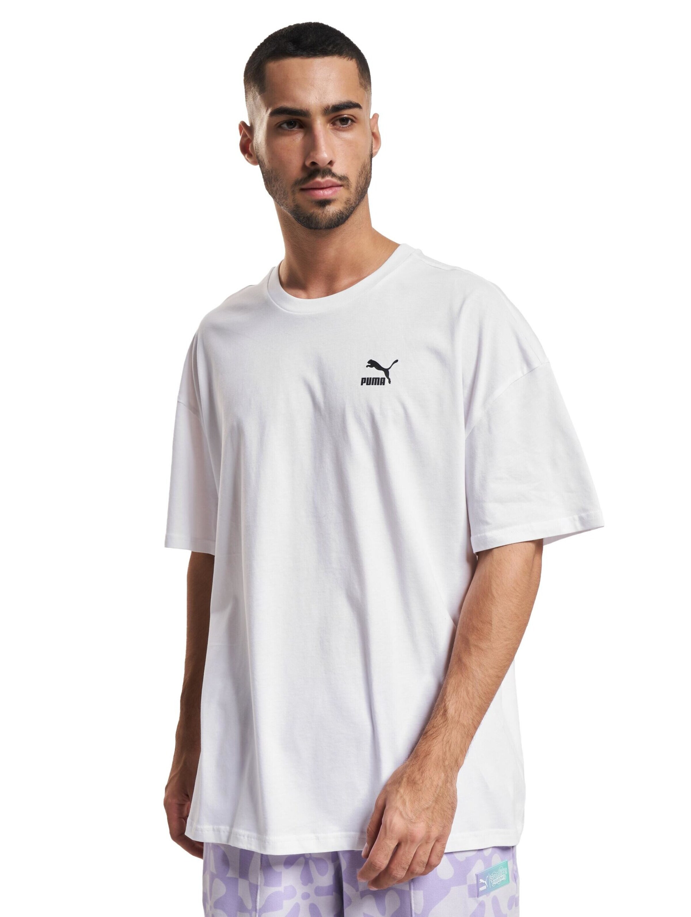 PUMA T-Shirt 'Classics' in Weiß: Vorderseite