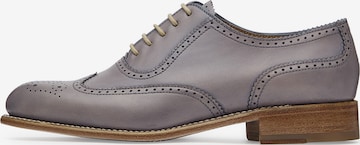 LOTTUSSE Lace-Up Shoes in Grey: front