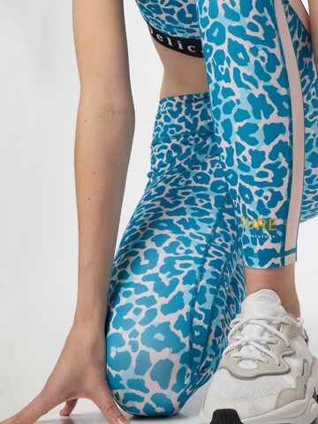 Skinny Pantalon de sport 'Nadi' DELICATELOVE en bleu