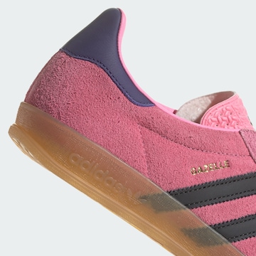 ADIDAS ORIGINALS Matalavartiset tennarit 'Gazelle' värissä vaaleanpunainen