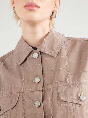 Veste mi-saison 'ESSalia' Esmé Studios en marron