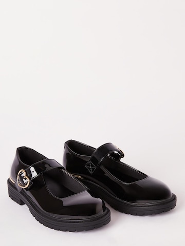 Pantofi de la Lipsy pe negru