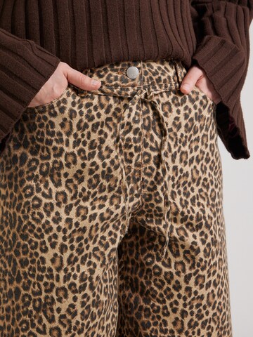 ONLY Loosefit Jeans 'ONLNaomi' i brun