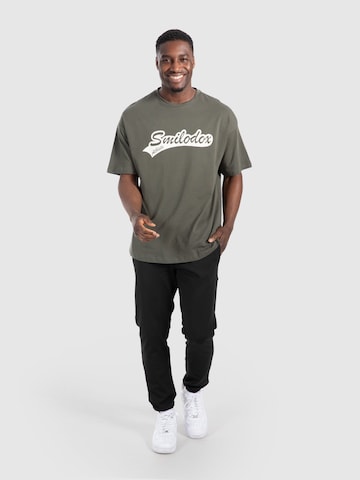 T-Shirt fonctionnel 'Macey' Smilodox en vert