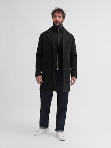 Portland Outerwear Company Between-seasons coat in Grey