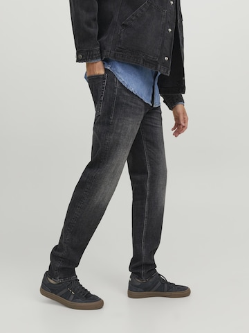 JACK & JONES Regular Jeans 'Mike' i svart