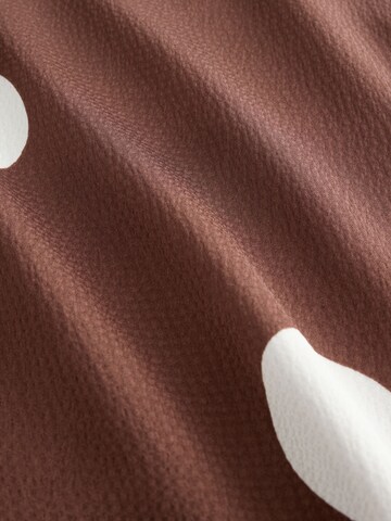 Robe Next en marron