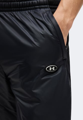 juoda UNDER ARMOUR Siaurėjantis Sportinės kelnės 'Fleece® Utility'