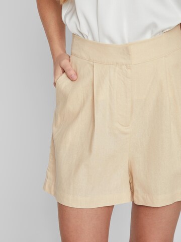 regular Pantaloni con pieghe 'Prina' di VILA in beige