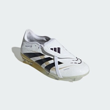ADIDAS PERFORMANCE - Zapatillas de fútbol 'Predator Pro' en blanco