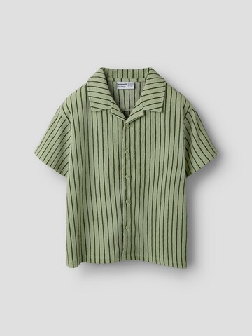 NAME IT - Ajuste regular Camisa en verde