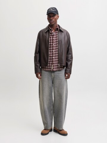 JACK & JONES - Regular Fit Camisa 'JORFREDERIKSBERG' em castanho