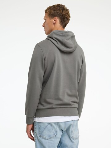 CHASIN' Sweatshirt 'Ronny' in Grey