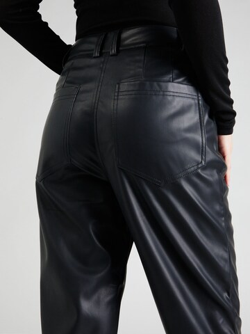 TOPSHOP Regular Pleat-Front Pants in Black