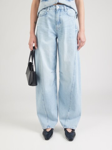 BOSS Loose fit Jeans in Blue: front