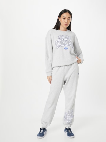 ADIDAS ORIGINALS Zúžený Kalhoty 'Joggers' – šedá