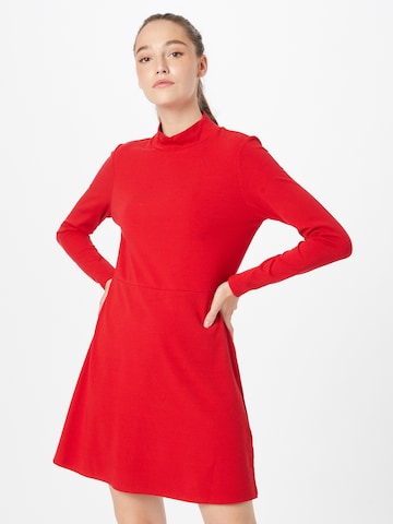 Banana Republic - Vestido em vermelho: frente