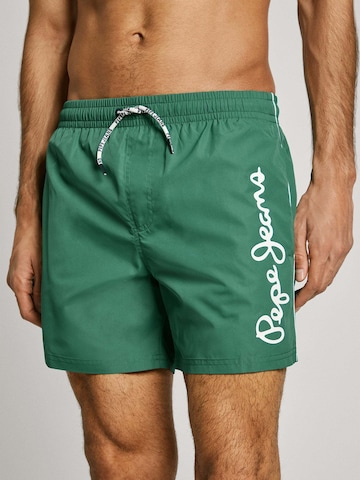 Pepe Jeans Badeshorts in Grün