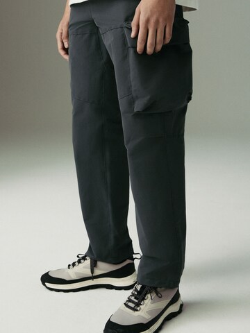 Next Tapered Cargohose in Grün