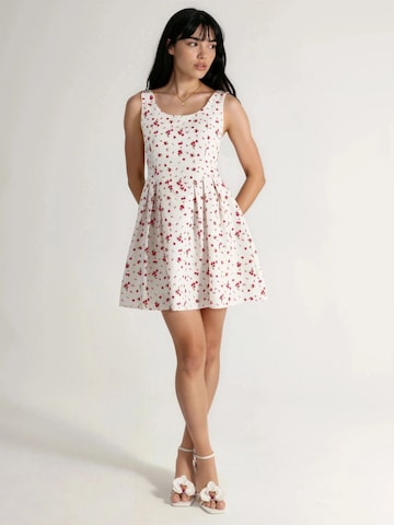 Hiccup Kleid‌ in Weiß