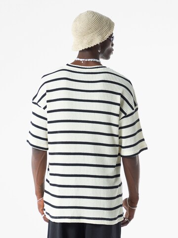 T-Shirt VAMOS CLO en blanc