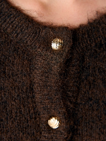 Cardigan 'SAGGIA' OBJECT en marron