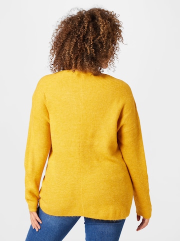 Vero Moda Curve Sweater 'Lefile' in Yellow
