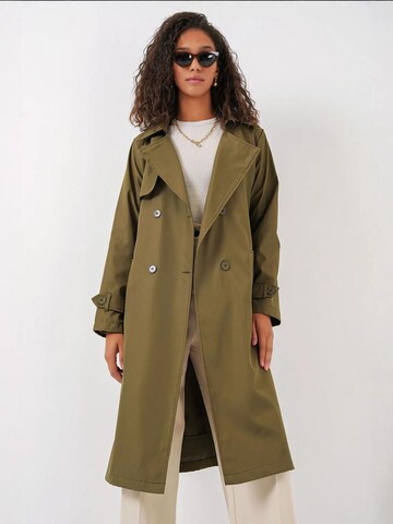 Bigdart Between-Seasons Coat 'Trenchcoats' in Green