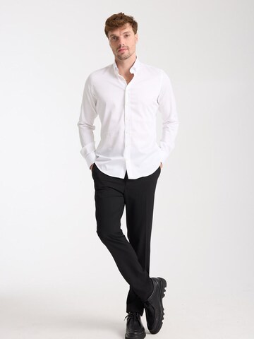 Slim fit Camicia business 'Leonardo' di 7Camicie in bianco