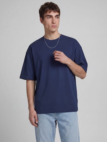 aprel Shirt in Blue: front