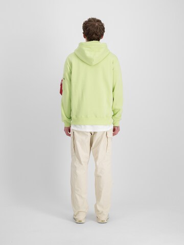 ALPHA INDUSTRIES Sweatshirt i grön