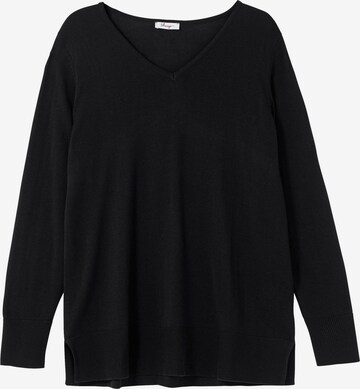 SHEEGO Sweater in Black: front