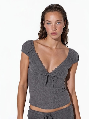 Haut Busem en gris