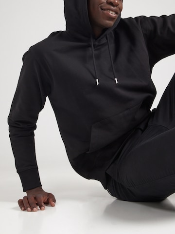 Bluză de molton de la NORSE PROJECTS pe negru
