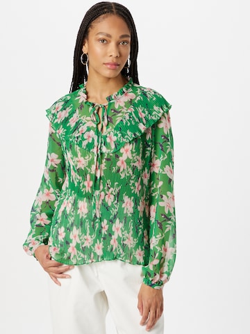 Wallis Blouse in Green: front