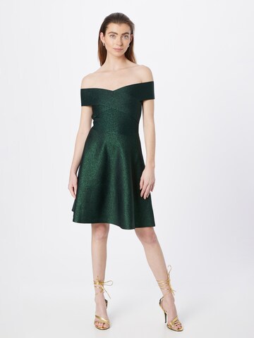 Robe de cocktail Karen Millen en vert : devant