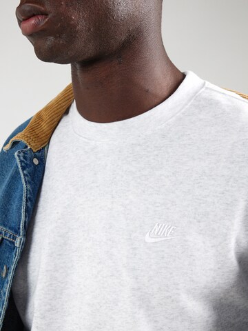 balta Nike Sportswear Megztinis be užsegimo 'Club Fleece'