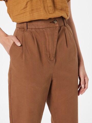 Regular Pantalon à pince ESPRIT en marron