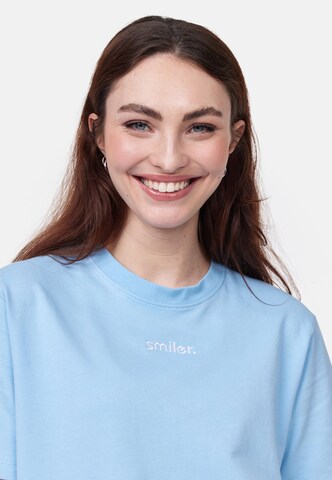 smiler. Shirt in Blue