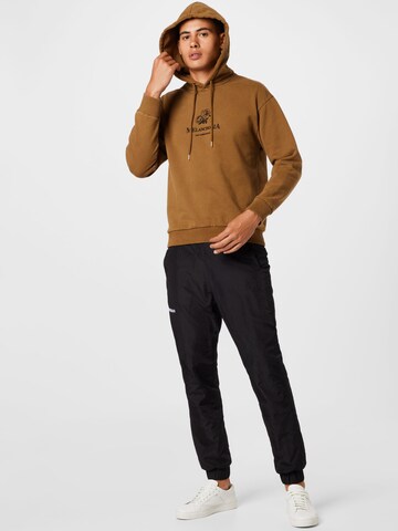 Han Kjøbenhavn Tapered Broek in Zwart